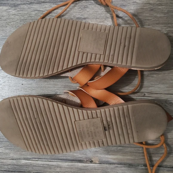 American eagle sandals - Picture 8 of 16